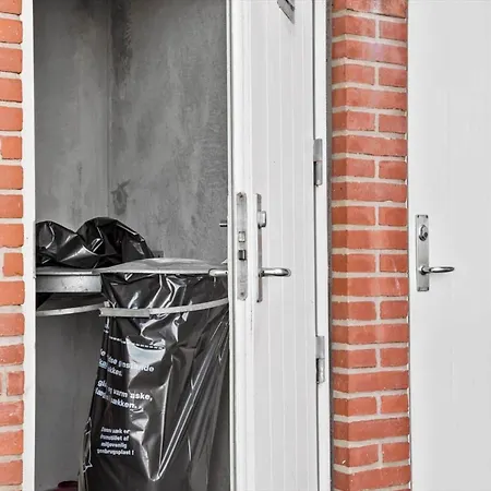 5598-allinge-ndr-strandvej-4-a-1-th Lägenhet Allinge-Sandvig