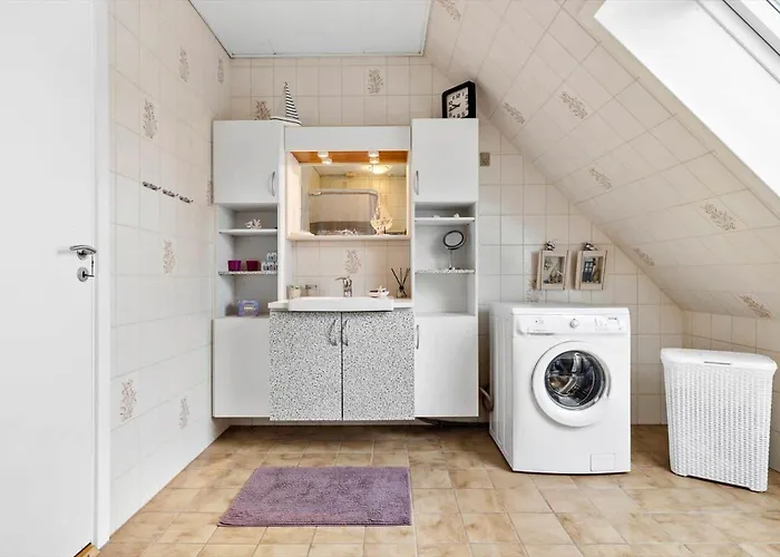 5598-allinge-ndr-strandvej-4-a-1-th Apartment